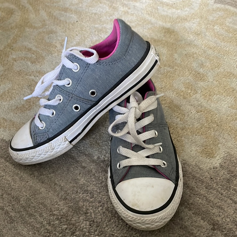 Girls Chuck Taylor Converse Sneakers
